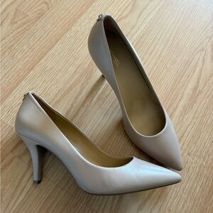 Michael Kors Women's Beige Heels 8,5 US